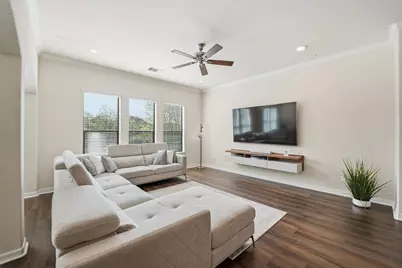 2816 Kings Retreat Circle, Kingwood, TX 77345 - Photo 11