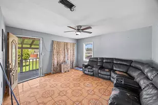 13338 Vicksburg St, Houston, TX 77015 - Photo 7