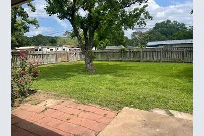 1803 Jones Street, Rosenberg, TX 77471 - Photo 11