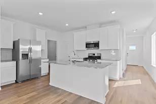 1418 Angelfish, Iowa Colony, TX 77583 - Photo 5