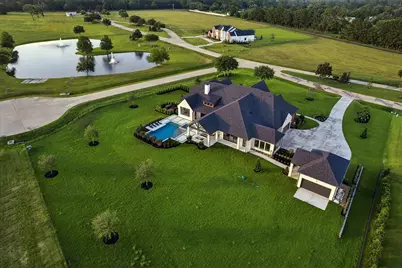 2020 Stallion Lakes Avenue, Hockley, TX 77447 - Photo 3