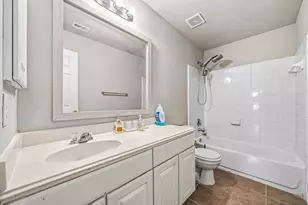 14306 Darrah Dr, Houston, TX 77090 - Photo 21