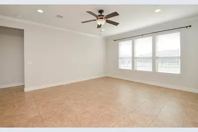 527 Monterry Oaks Drive, Richmond, TX 77469 - Photo 9
