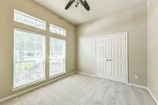 15910 Chart House Ct, Houston, TX 77044 - Photo 35