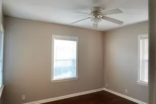 6814 Tierwester St, Houston, TX 77021 - Photo 9