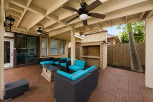 7610 Guinevere Dr, Sugar Land, TX 77479 - Photo 41
