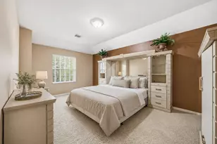 7610 Guinevere Dr, Sugar Land, TX 77479 - Photo 33