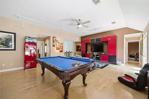 7610 Guinevere Dr, Sugar Land, TX 77479 - Photo 29