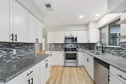 6810 Renfro Drive, Richmond, TX 77469 - Photo 9