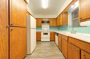 6723 Tarnef Dr, Houston, TX 77074 - Photo 11