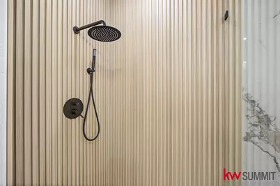 2410 Calumet Street #B, Houston, TX 77004 - Photo 29