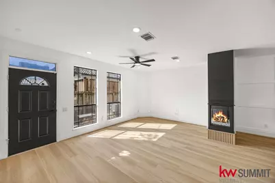 2410 Calumet Street #B, Houston, TX 77004 - Photo 17