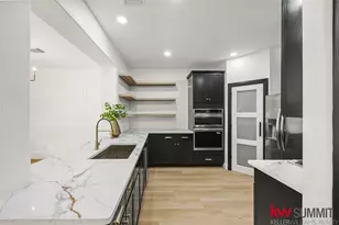 2410 Calumet St, Houston, TX 77004 - Photo 7