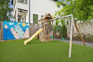 1007 E 32nd St, Houston, TX 77022 - Photo 25