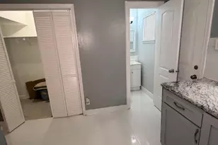 6405 Westward St, Houston, TX 77081 - Photo 9