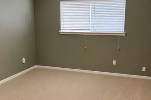 10518 Quail Ridge Ln, Sugar Land, TX 77498 - Photo 17