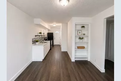 707 S 2nd Street, La Porte, TX 77571 - Photo 3