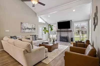 15909 Seattle Street, Jersey Village, TX 77040 - Photo 3