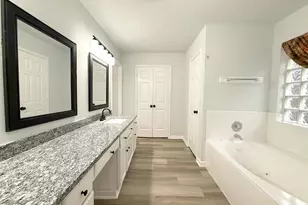 7506 Broken Arrow St, Baytown, TX 77521 - Photo 19