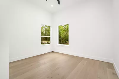 625 Piney Point Road, Houston, TX 77024 - Photo 19
