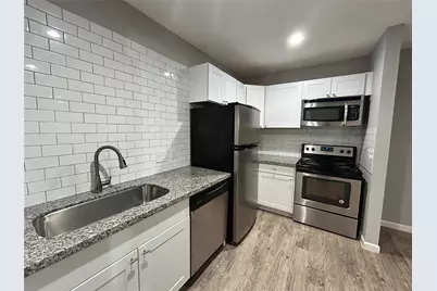 2810 Beauchamp Street #20, Houston, TX 77009 - Photo 9