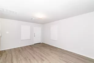 8518 Oak Grove Church St, Houston, TX 77028 - Photo 5