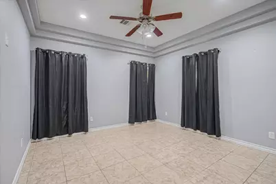 8701 Lawnridge Street, Houston, TX 77016 - Photo 35