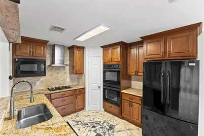 1011 Western Meadows Drive, Katy, TX 77450 - Photo 5