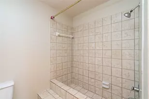 11280 Braes Forest Dr, Houston, TX 77071 - Photo 11