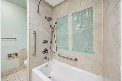 5851 Doliver Drive #22, Houston, TX 77057 - Photo 25