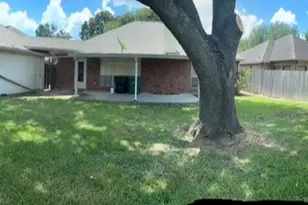 3310 Elmcrest Dr, Houston, TX 77088 - Photo 11