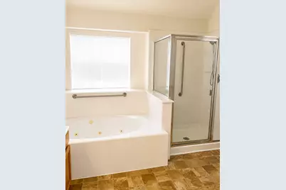 3310 Elmcrest Drive, Houston, TX 77088 - Photo 7