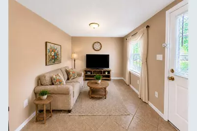 422 W Burleson Street, Wharton, TX 77488 - Photo 3