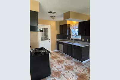 4751 E Ridge Creek Drive, Houston, TX 77053 - Photo 7