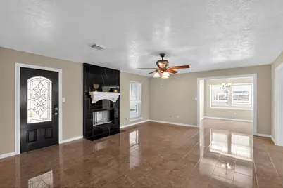 15432 Atwood Lane, Crosby, TX 77532 - Photo 9