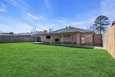 12727 Fern Forest Drive, Houston, TX 77044 - Photo 5