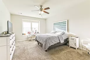 405 Lake Line Dr, Alvin, TX 77511 - Photo 17