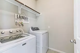 405 Lake Line Dr, Alvin, TX 77511 - Photo 23