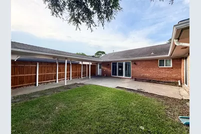 4027 Martinshire Drive, Houston, TX 77025 - Photo 23