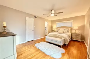 4027 Martinshire Dr, Houston, TX 77025 - Photo 17