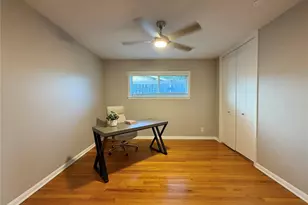 4027 Martinshire Dr, Houston, TX 77025 - Photo 21