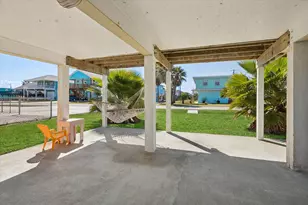 4119 Liberty Dr, Galveston, TX 77554 - Photo 23