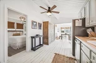 4119 Liberty Dr, Galveston, TX 77554 - Photo 9