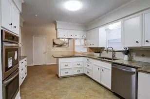 4327 Wigton Dr, Houston, TX 77096 - Photo 5