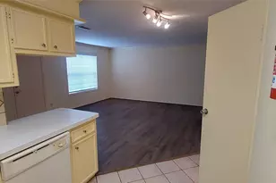 8710 Ilona Ln, Houston, TX 77025 - Photo 25