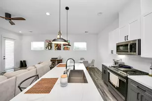 1066 Mansfield St, Houston, TX 77091 - Photo 15