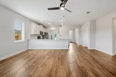 15749 Bayberry Trace Drive, Conroe, TX 77303 - Photo 11