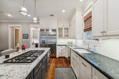 1030 Waverly Street, Houston, TX 77008 - Photo 15