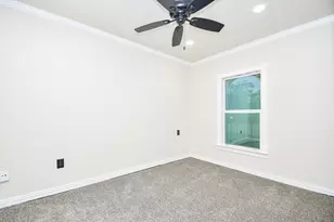 8702 Brock Park Blvd, Houston, TX 77078 - Photo 21