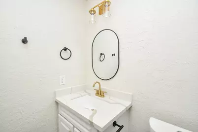 8702 Brock Park Boulevard, Houston, TX 77078 - Photo 31